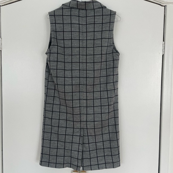 Topshop Black and Gray Checkered Vest ladies size 4 - Picture 5 of 6